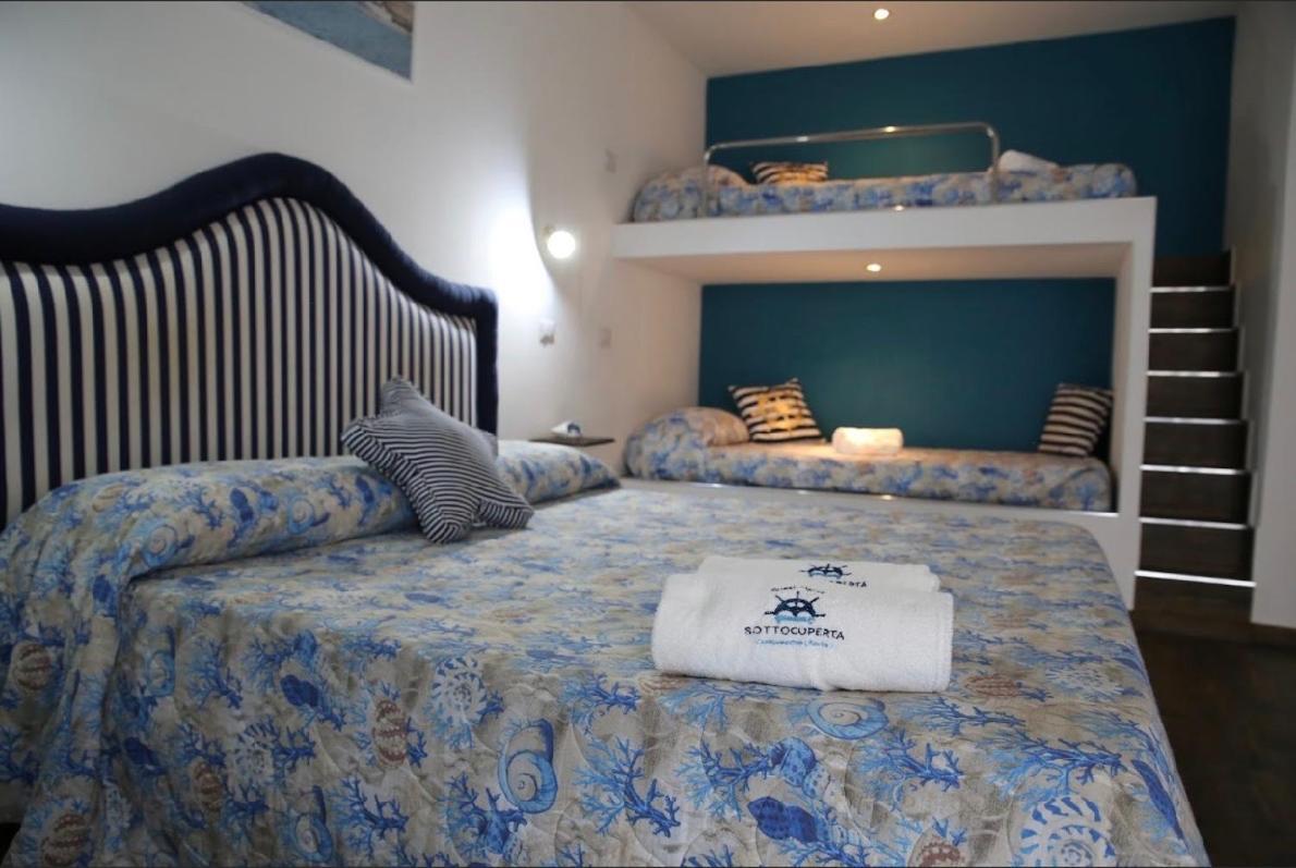 House Sottocoperta Hotel Civitavecchia Exterior photo