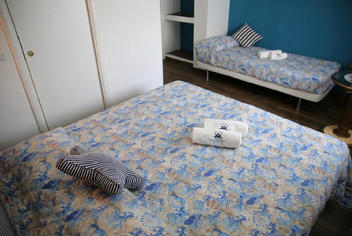 House Sottocoperta Hotel Civitavecchia Exterior photo